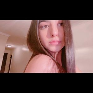 Meet your Posher, Mikayla